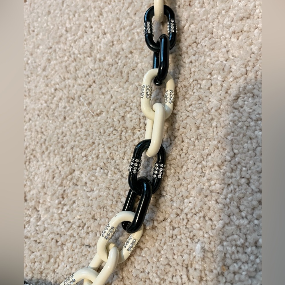 J. Crew Long Enamel Rhinestone Chain Link Necklace NWT - Picture 3 of 5